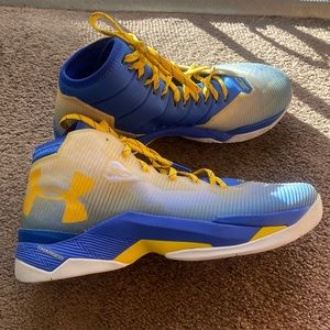 Under Armour Steph Curry Shoes 2.5